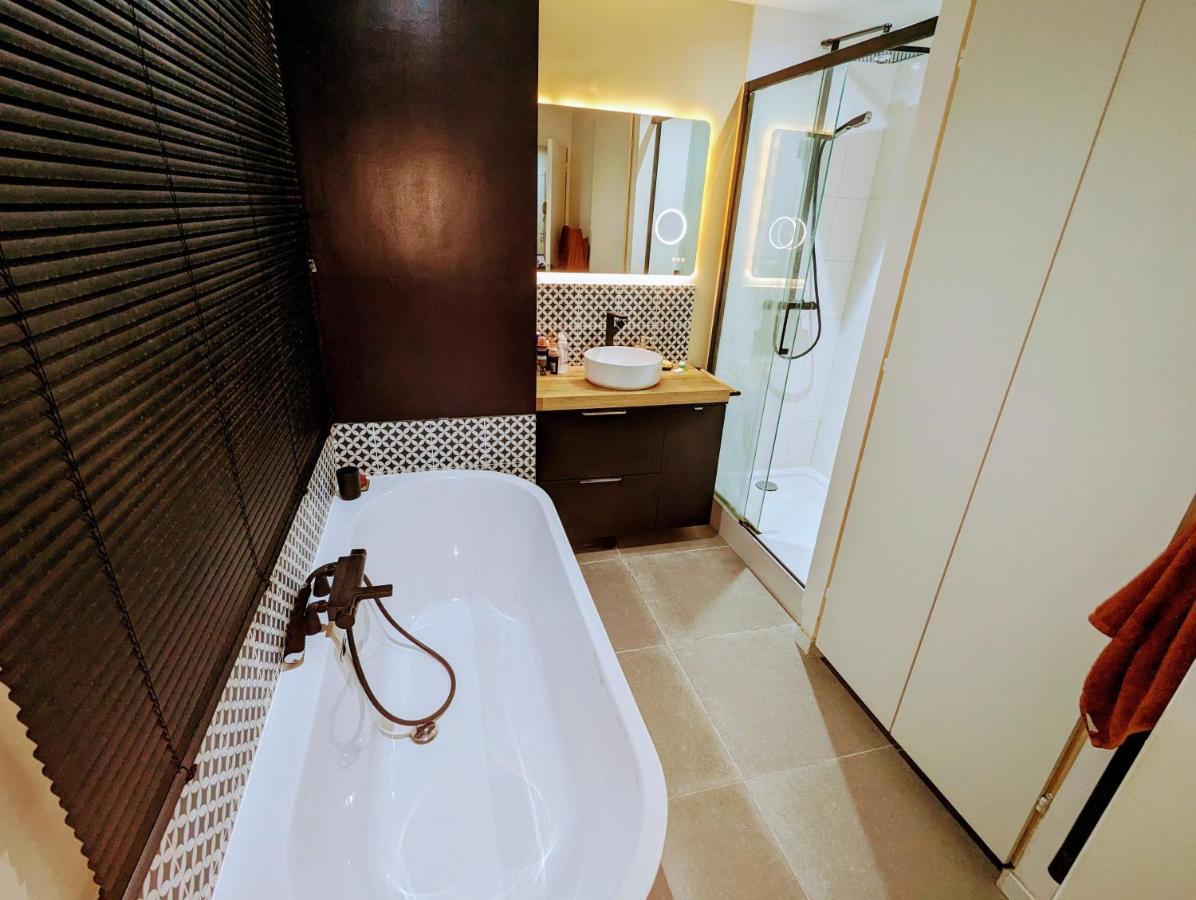 Cosy Spacieux Balcon - Ourcq 19 * Parigi